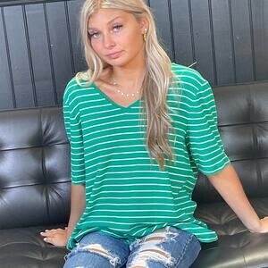 CHICOS Green White Vintage 2000s Striped V-Neck T-Shirt